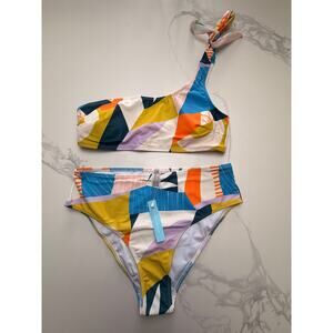 NWT Women’s Geometric One Shoulder Bikini Set Medium
